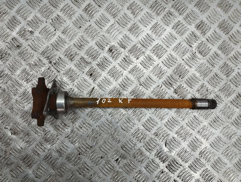 Front driveshaft – left