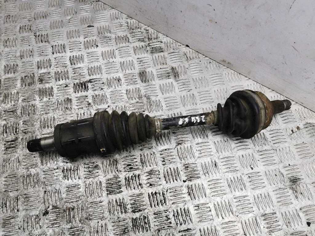 Priekšējā pusass 7505003