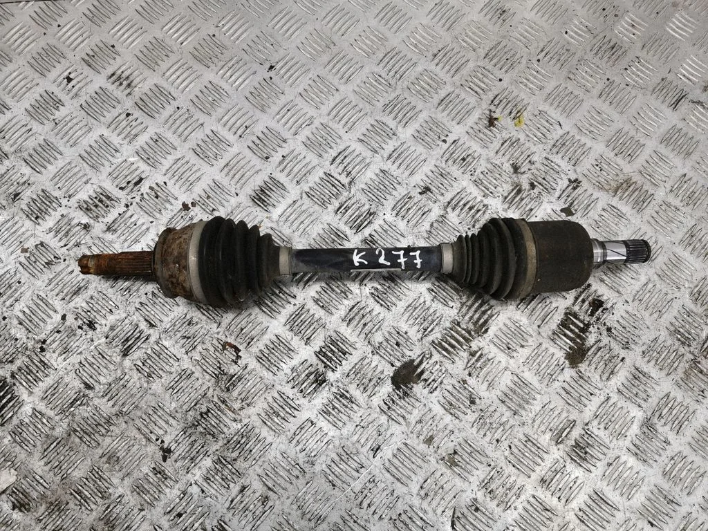 Front driveshaft – left