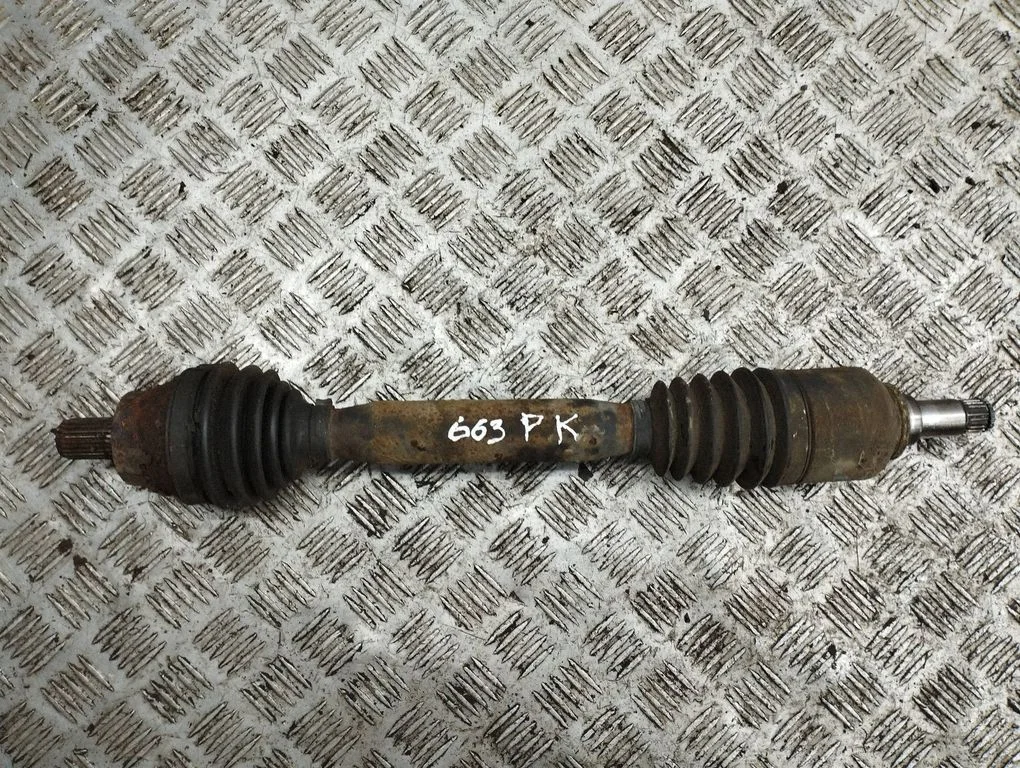 Front driveshaft – left