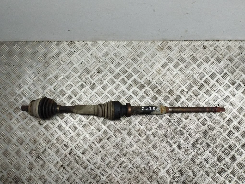 Front driveshaft – right