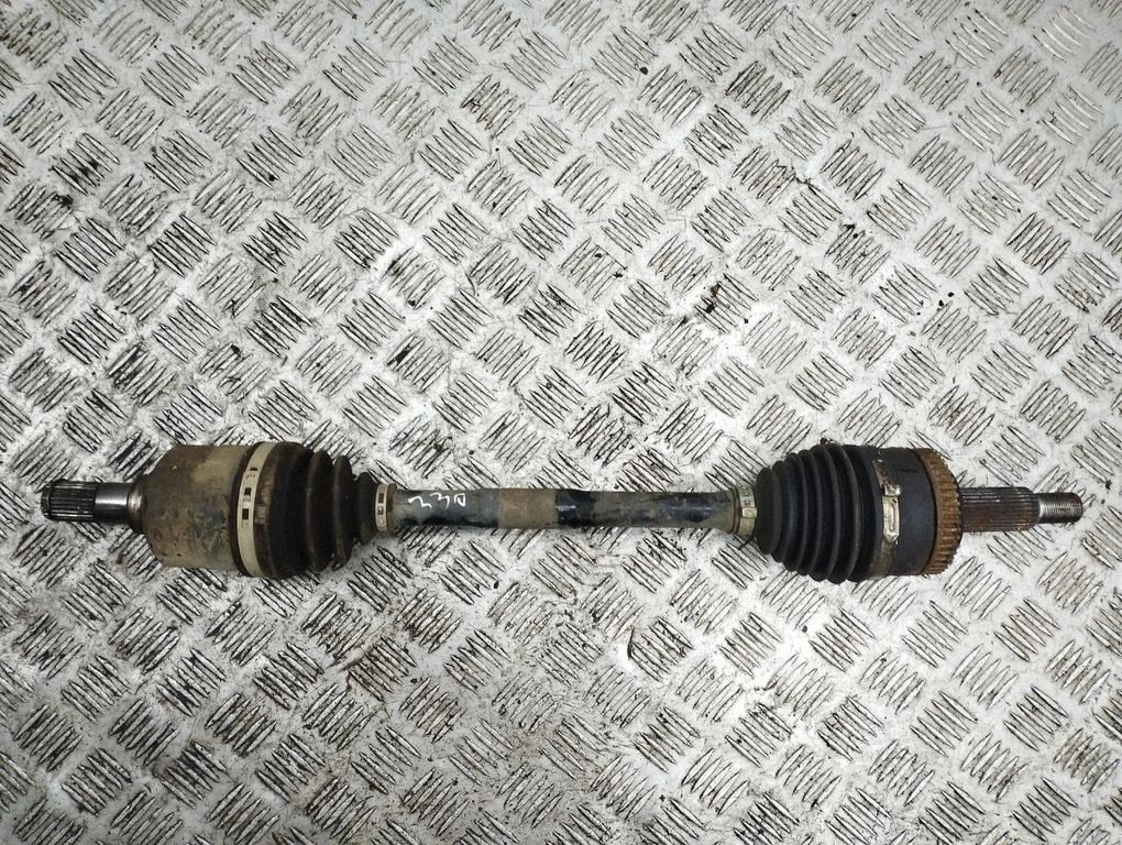 Front driveshaft – left