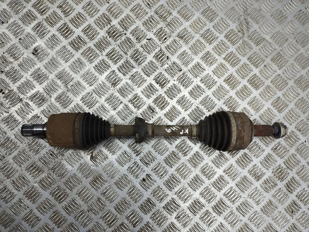 Front driveshaft – left