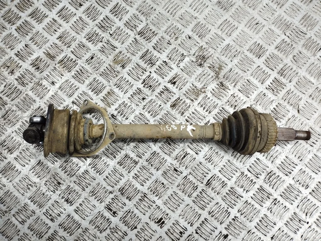 Front driveshaft – front left