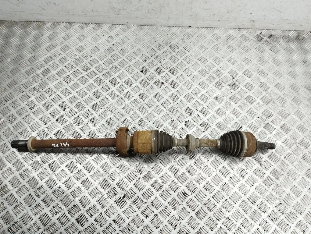 Front driveshaft – front right