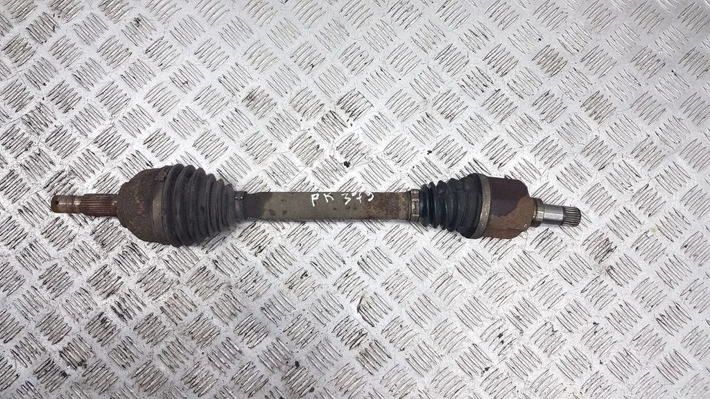 Front driveshaft – left