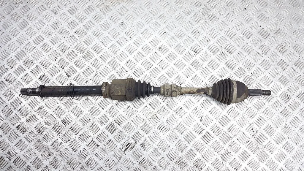 Front driveshaft – right