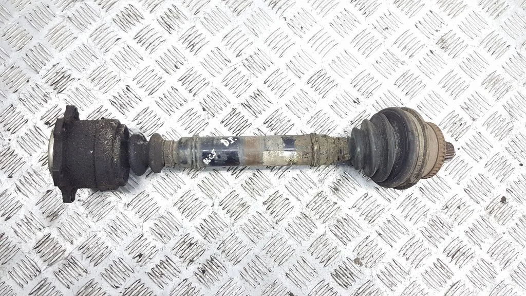 Priekšējā pusass 4B0407272AB