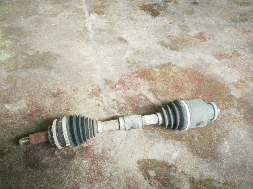 Front driveshaft – right