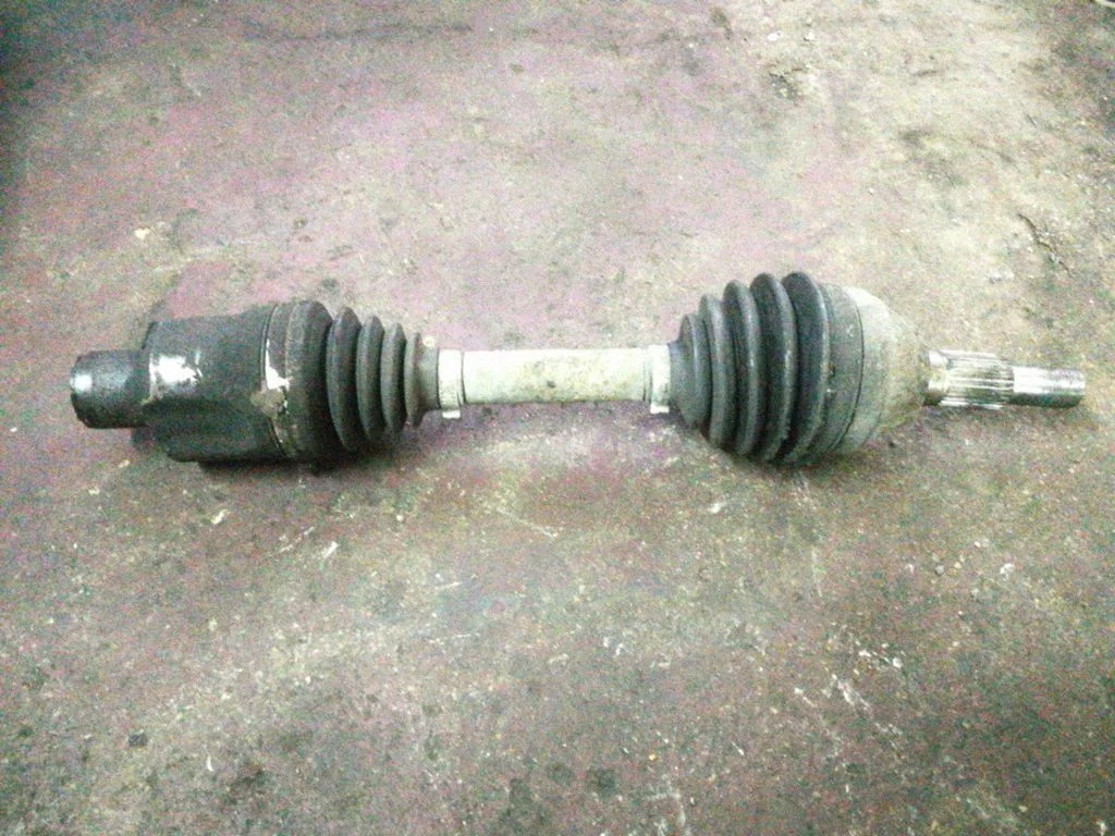 Front driveshaft – right