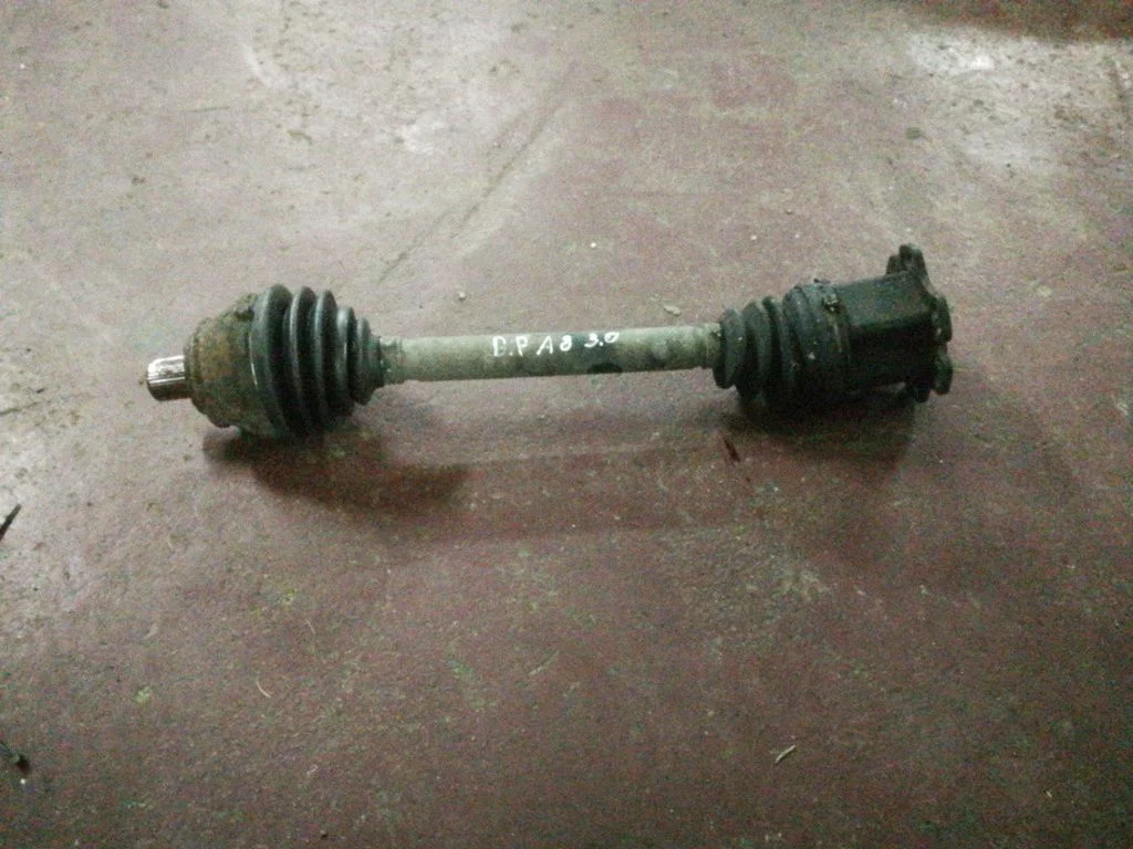 Front driveshaft – right