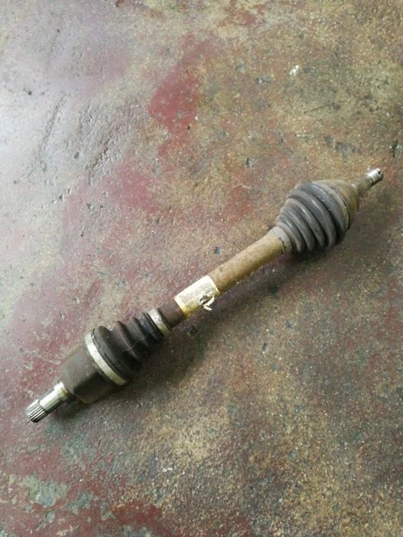 Front driveshaft 9684135380