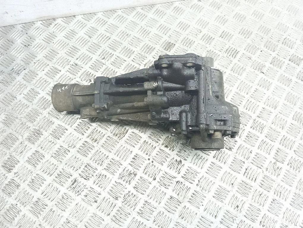 Gearbox transfer box case 3067039