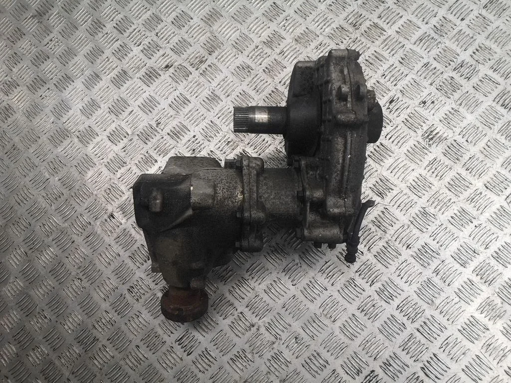 Gearbox transfer box case 30651667
