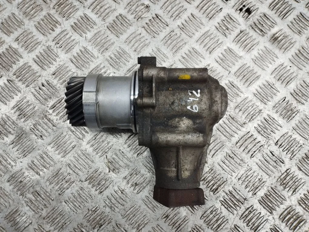 Gearbox transfer box case GR7G4002455