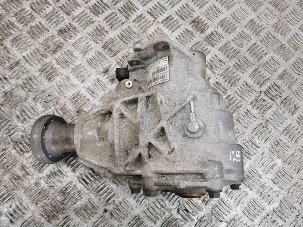 Gearbox transfer box case K8D27L486