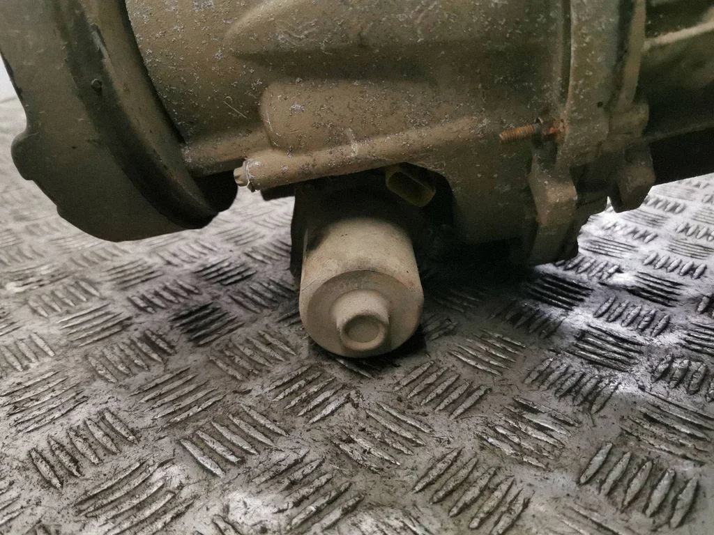 Gearbox transfer box case P52853665AF