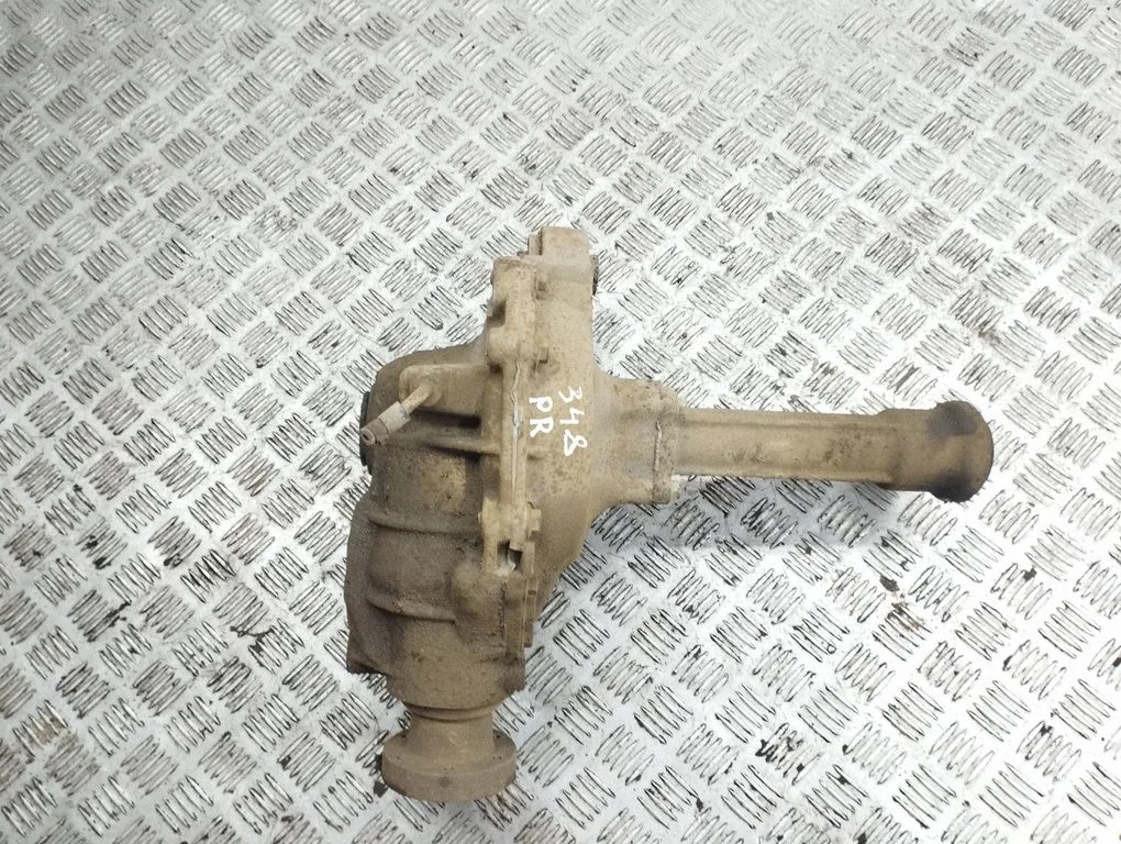 Front differential 13720431947