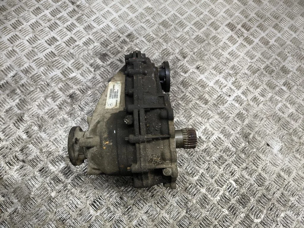 Gearbox transfer box case A2512800900