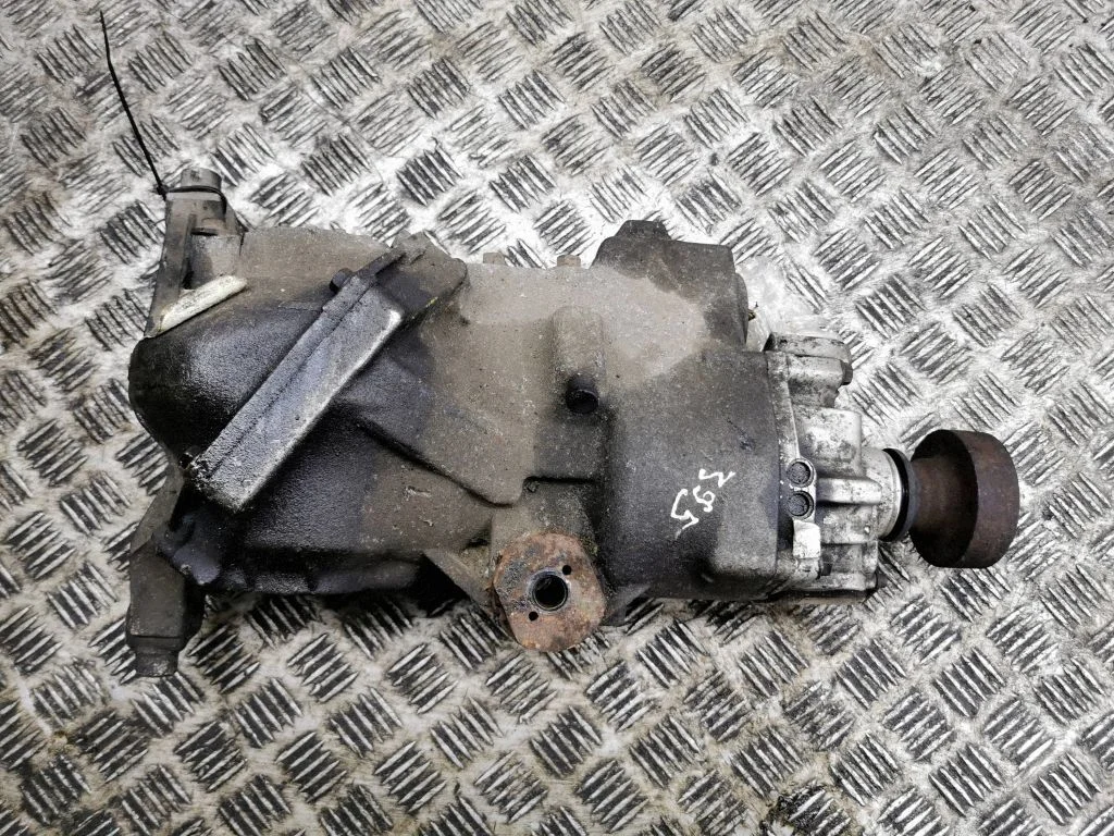 Rear differential P1216612