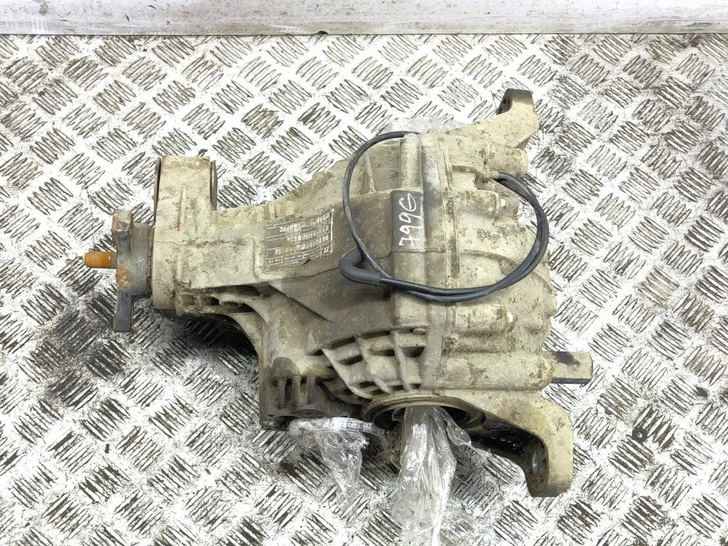 Rear differential A1643500814