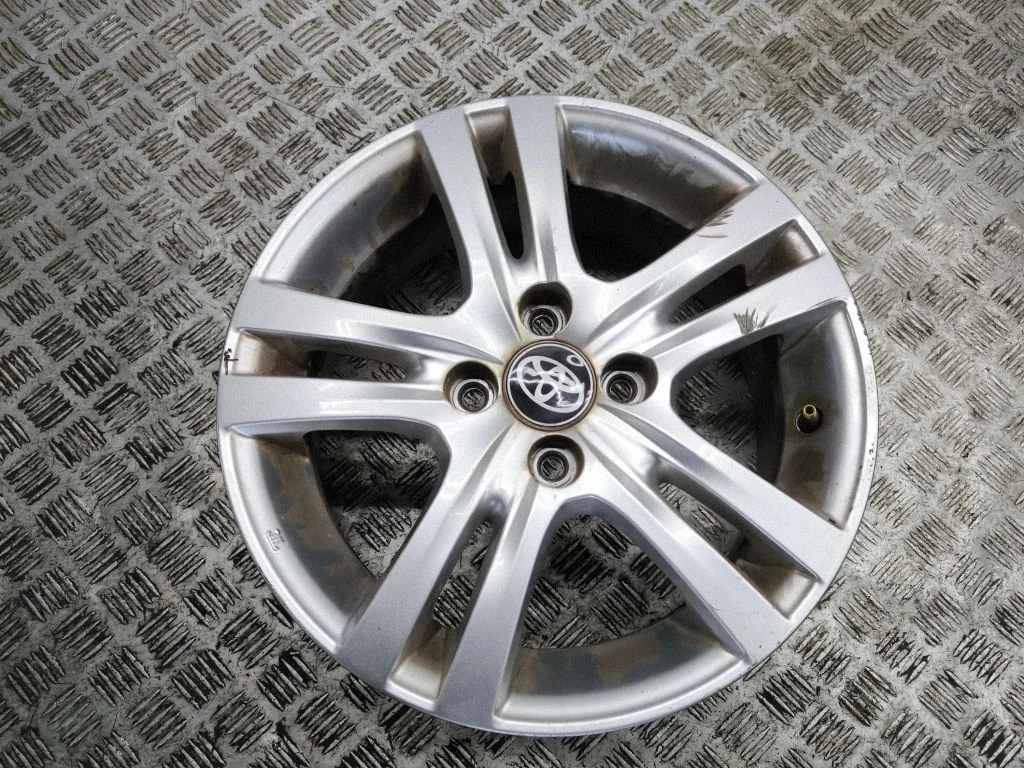 Felgi aluminiowe R15 – Toyota Matrix (E130) (2001-2008)