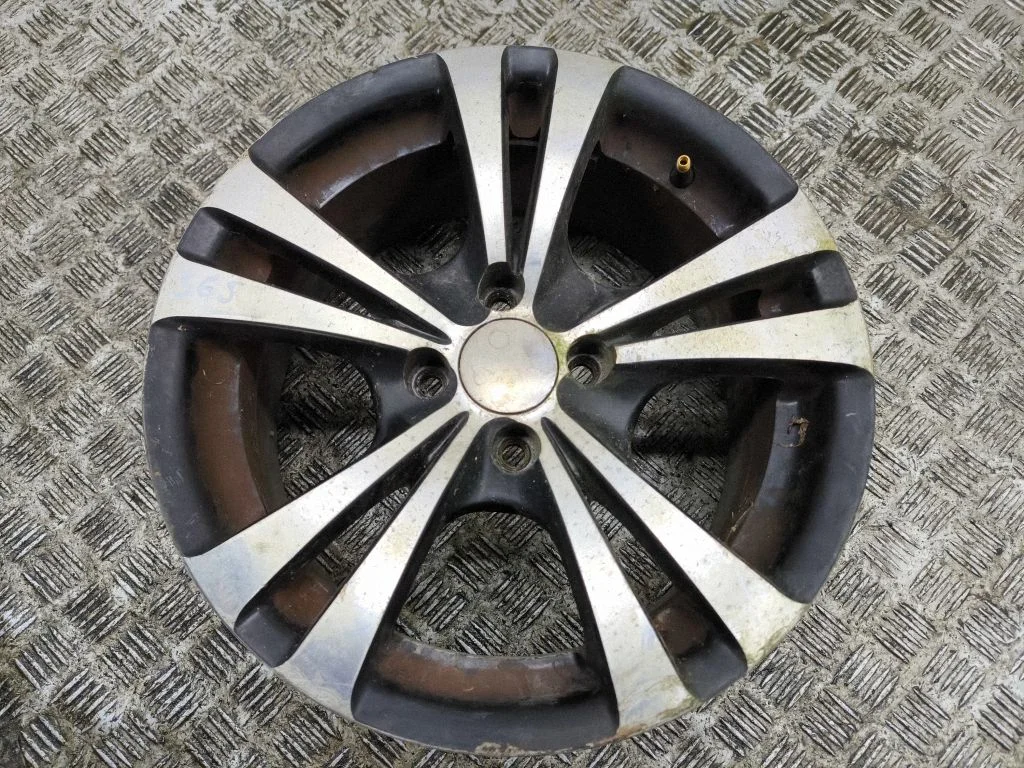 Felgi aluminiowe R15 – Toyota Corolla E120 E130 (2004-2007)