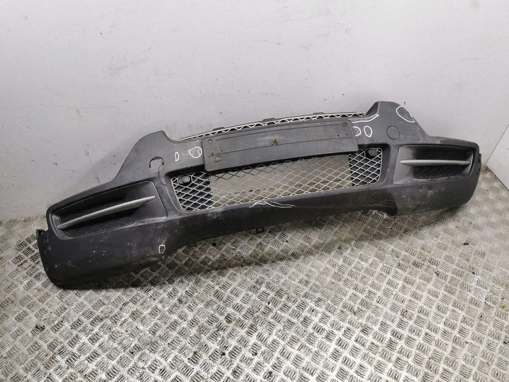 Front bumper 7158436