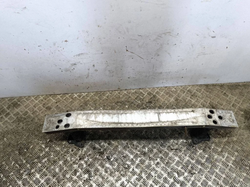 Front bumper cross member
