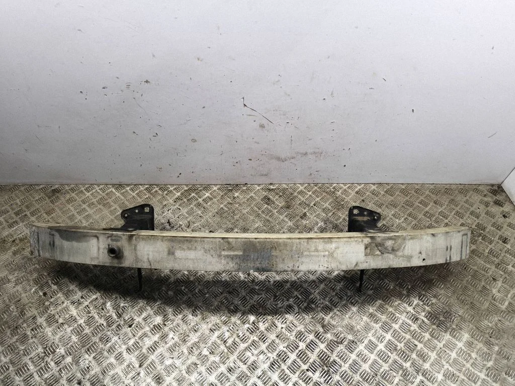 Front bumper cross member