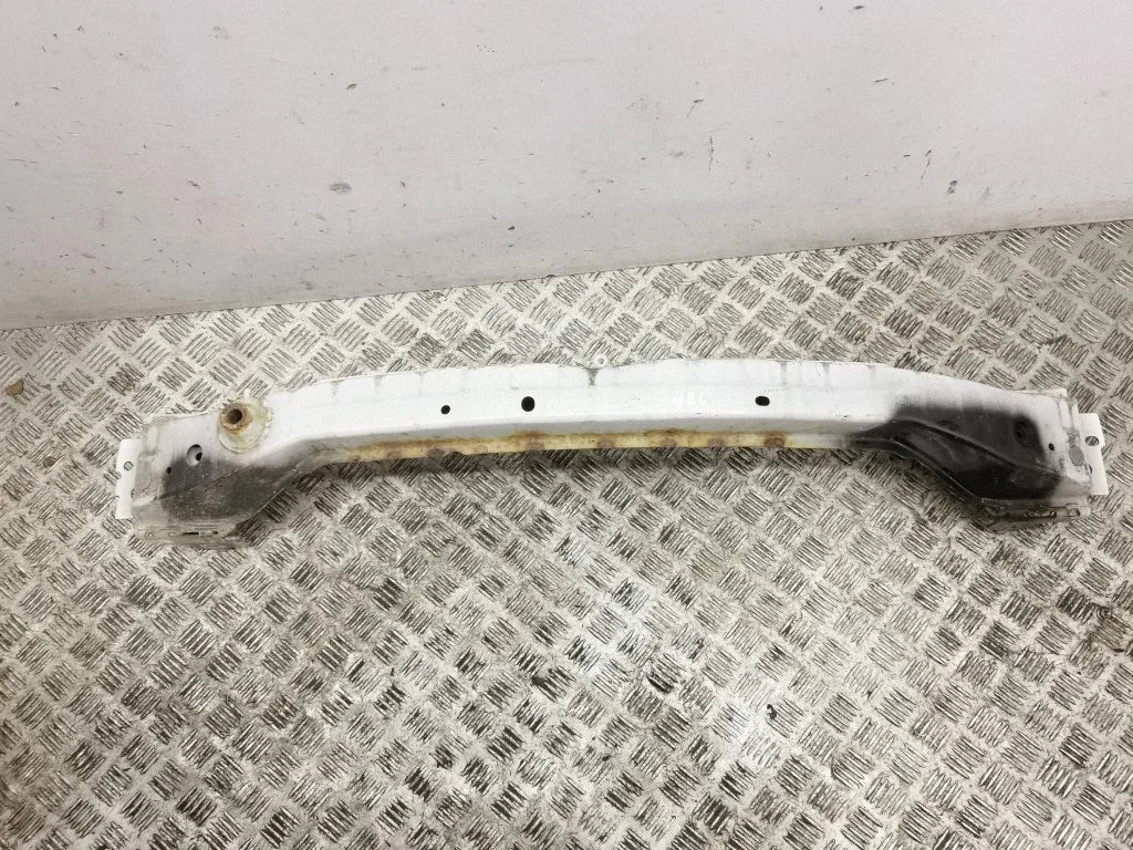 Front bumper cross member