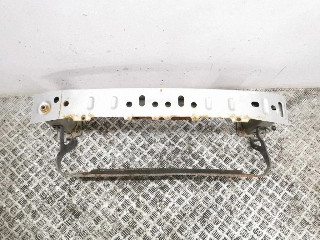 Front bumper cross member