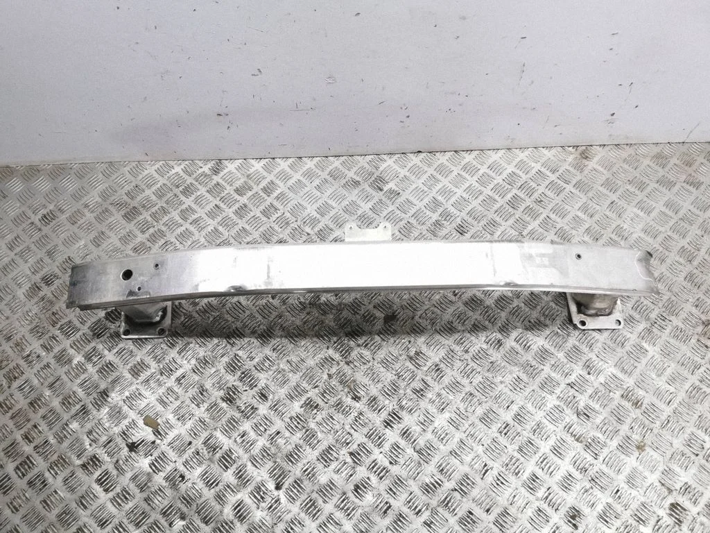 Front bumper cross member