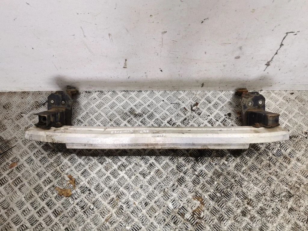 Front bumper cross member