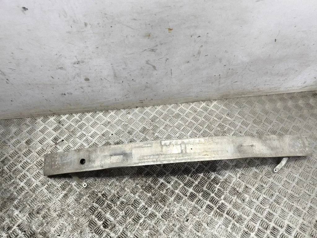 Front bumper cross member