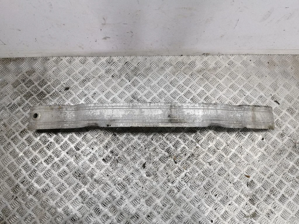 Front bumper cross member