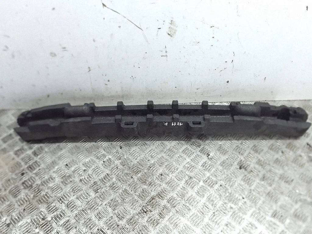 Absorber piankowy zderzaka przedniego