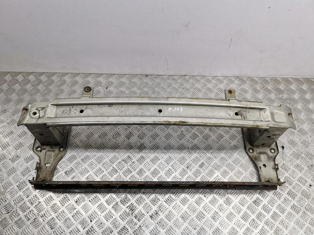 Front bumper cross member