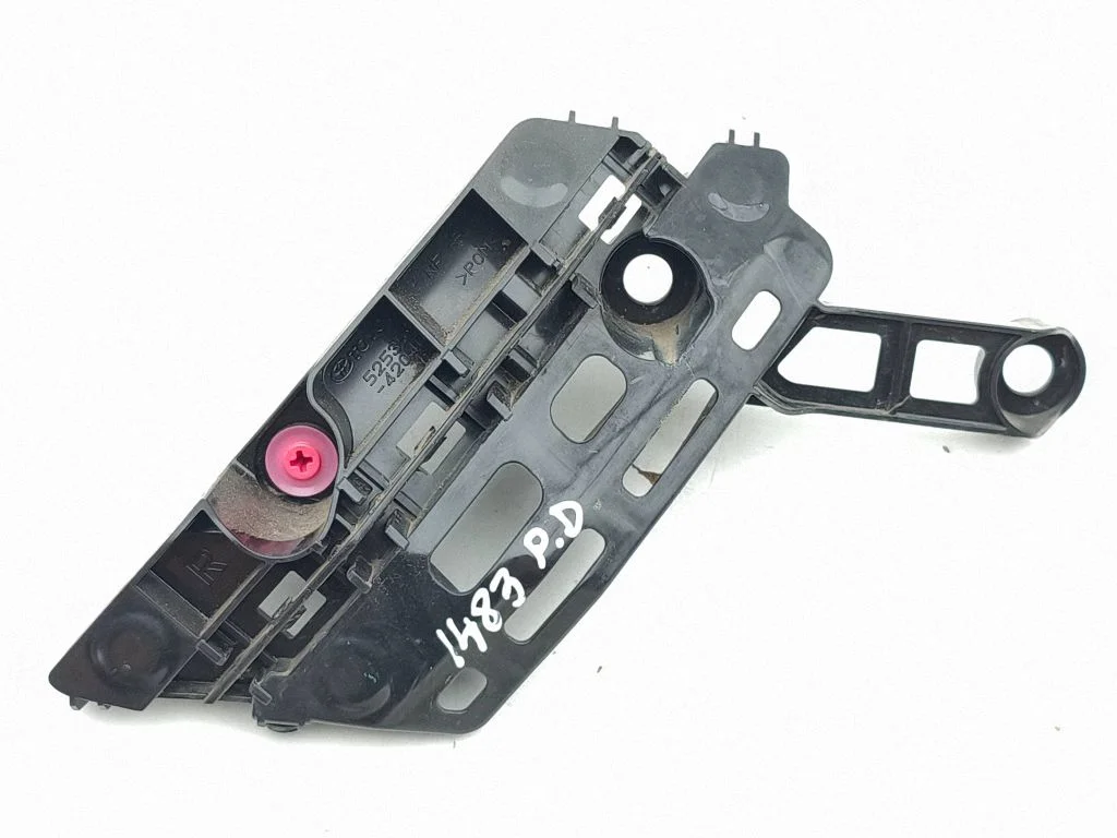 Front bumper mounting bracket 5253542040