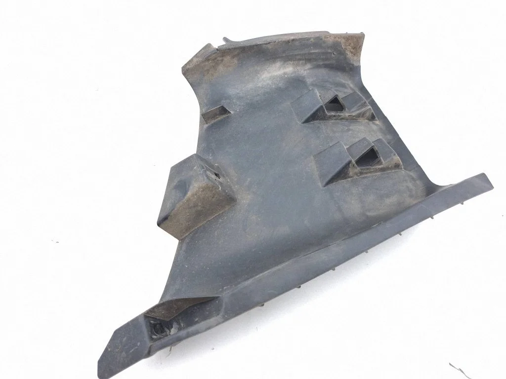 Esistange kinnitusklamber K8D217E951DC