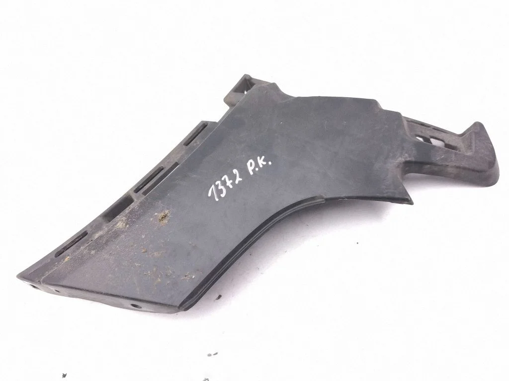 Priekšējā bampera turētājs A2538858903