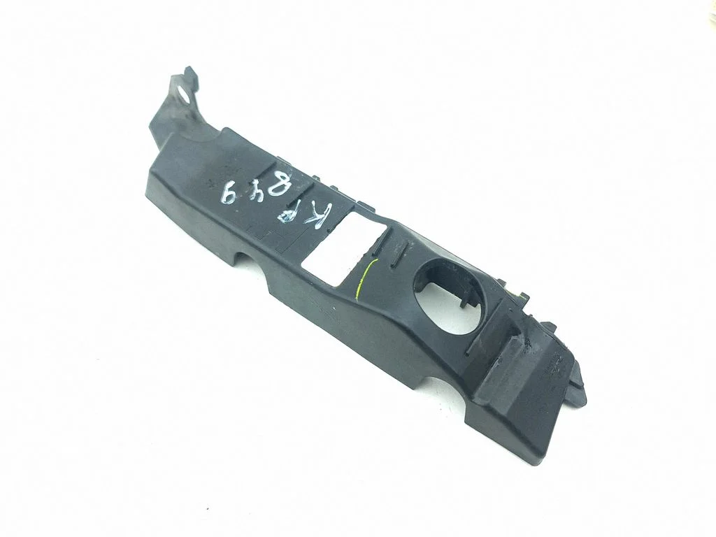 Front bumper mounting bracket 86515G4000