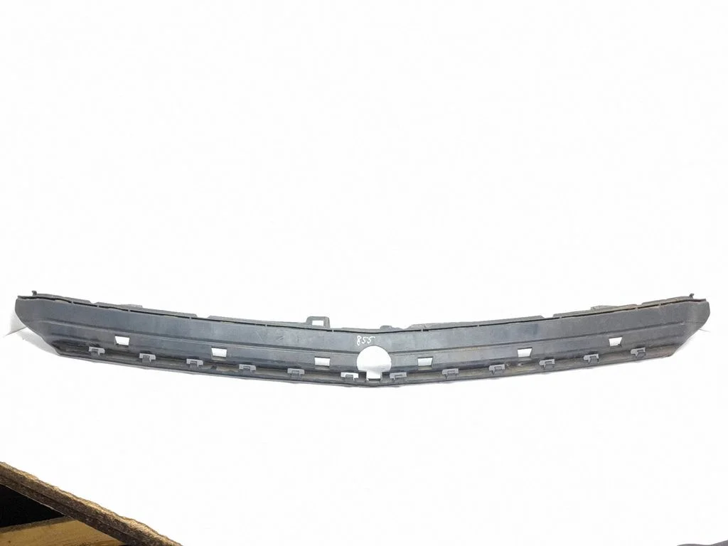 Esistange kinnitusklamber – Mercedes-Benz B-klass W246 W242 (2011-2017)
