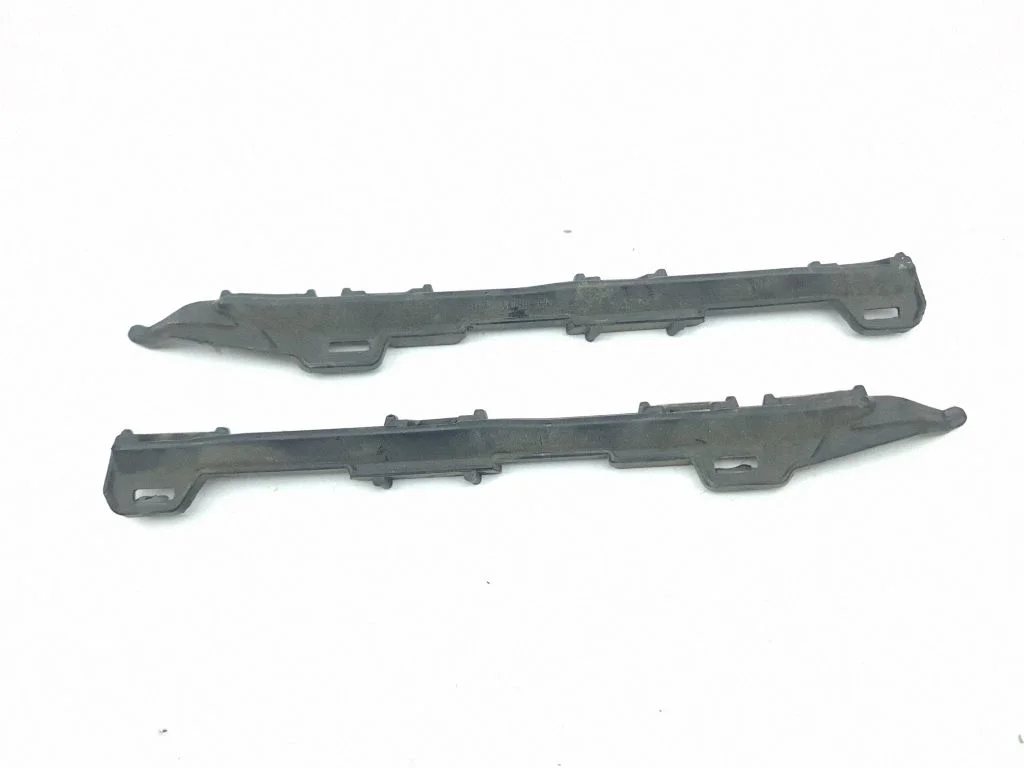 Priekšējā bampera turētājs 13491203