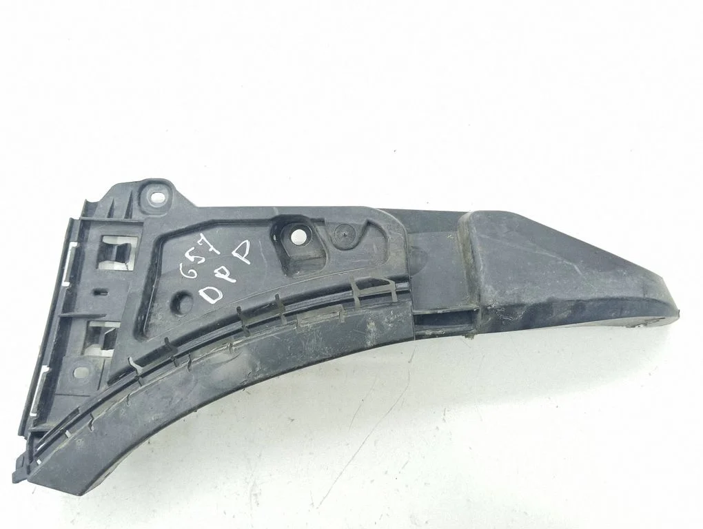 Esistange kinnitusklamber – Volvo XC90 (2007-2014)