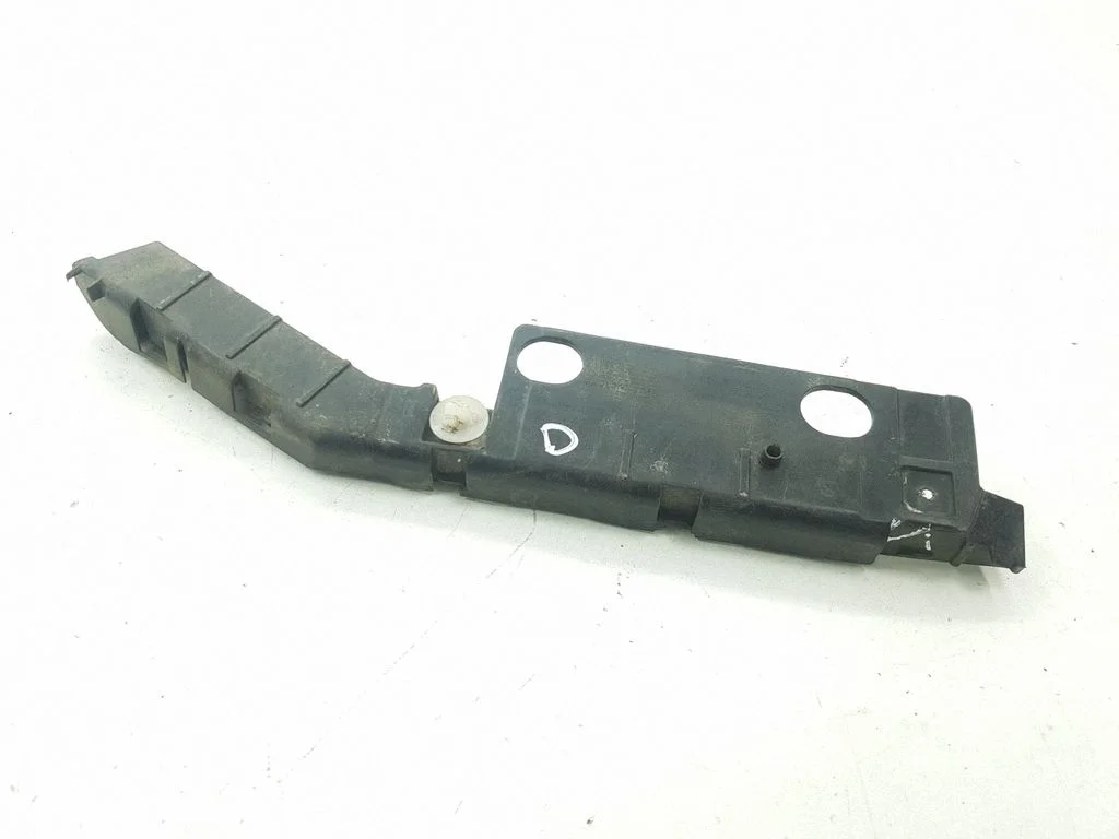 Front bumper mounting bracket – Opel Antara (2006-2016)