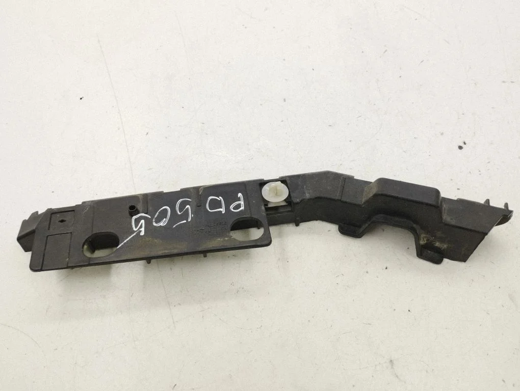 Front bumper mounting bracket – Opel Antara (2006-2016)