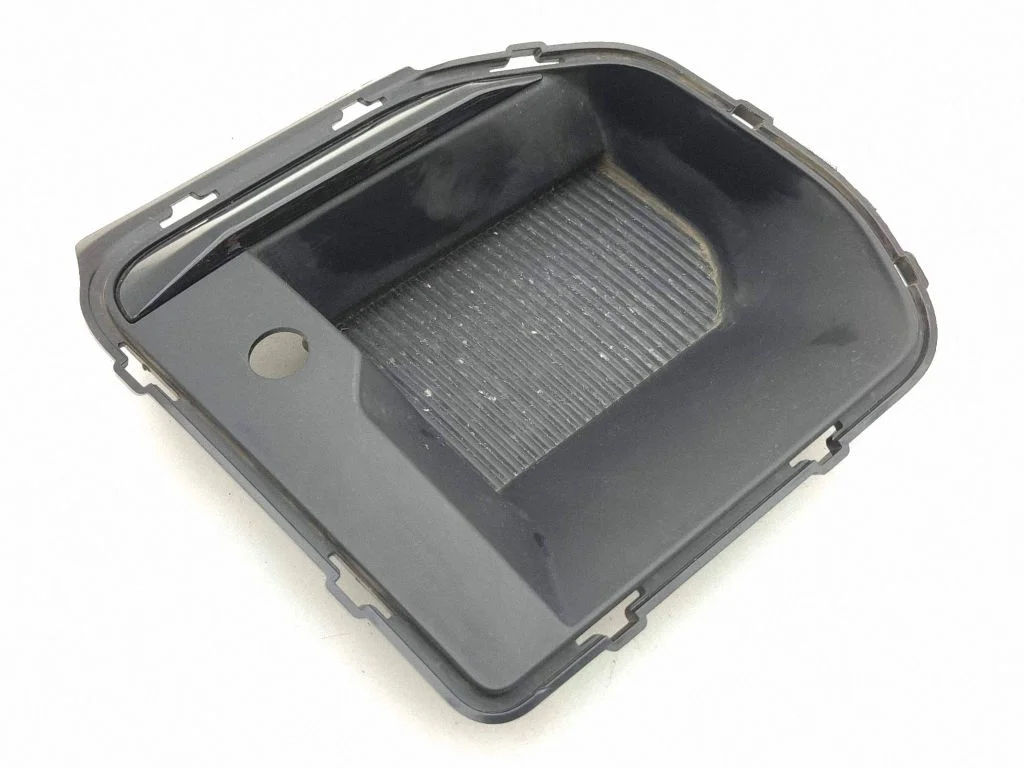 Front bumper lower grill 11412910