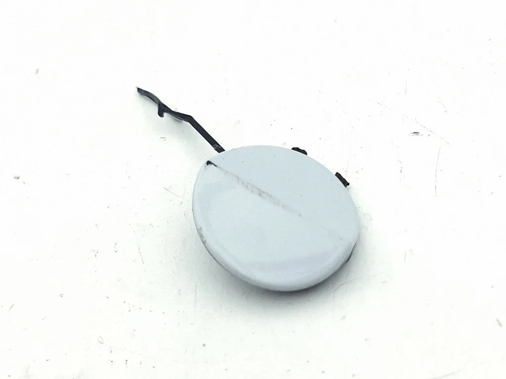 Front tow hook cap/cover M21525