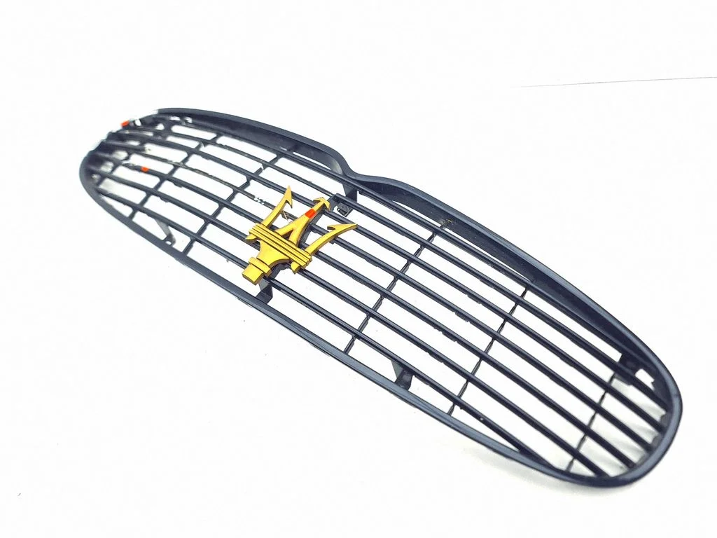 Atrapa górna (grill)
